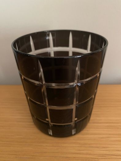 Votive candle holder