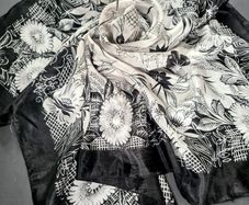 100% Pure Silk Scarf XL 108x108cm Black White Floral Print Vintage Style Square Shawl Wrap