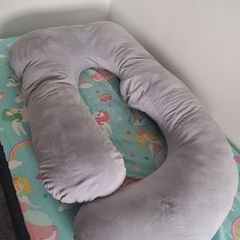 Pregnancy Pillow