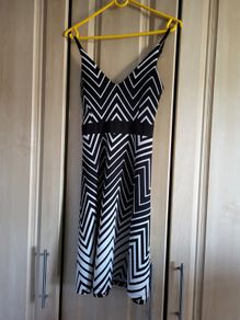 INSIDE Summer dress M black and white