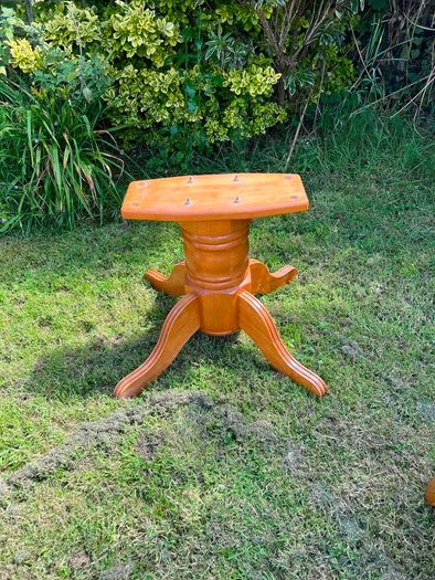 table and chairs- FREE