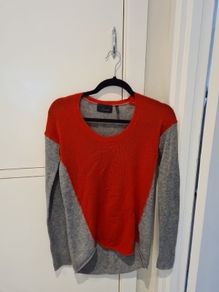 Line knitwear 100% cashmere jumper size XS but runs larger