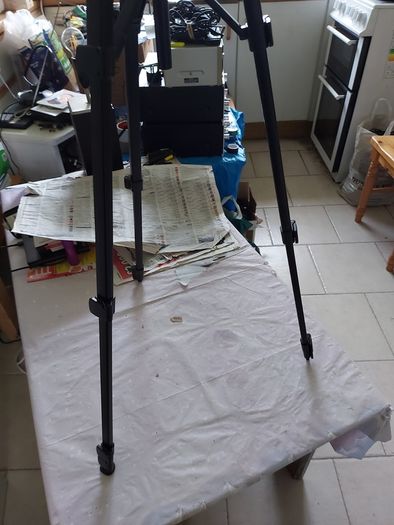 Camera Tripod with multiple extensions for increasing height and in excellent condition