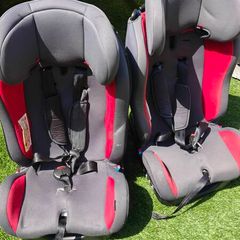 child car seat x2