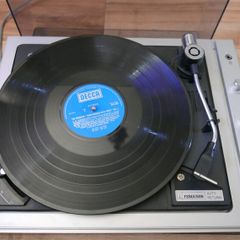 Vintage Ferguson Record Player 3057B50K (works fine, for sale without speakers)