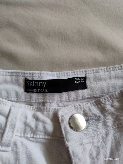 Women's white jeans