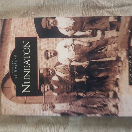 Nuneaton. Images Of England Cpmpiled By Peter Lee. In Mint Condition.