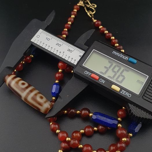 Antique 4 Eyes Himalayan Tibetan Agate With African Carnelian & Lapis Necklace