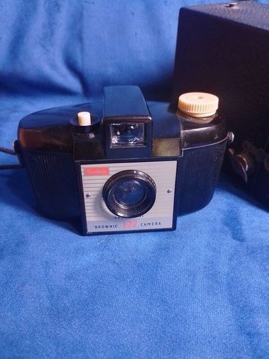 Pair of Kodak brownie vintage cameras