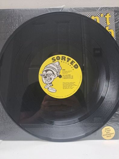 Winx , Dont Laugh , the remix by junior vasquez , sorted / nervous release 1995 12"