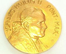 Gold-plated Vatican Holy Year Medal 2000
