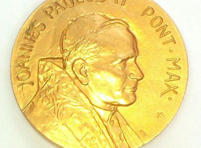 Gold-plated Vatican Holy Year Medal 2000