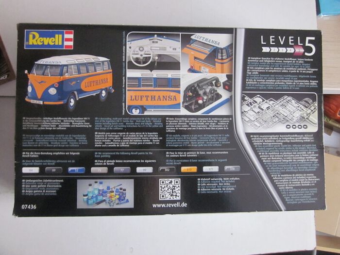 VW T1 Samba Bus Lufthansa Revell Model Kit 07436 New