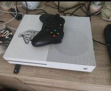 Xbox One s swap seap