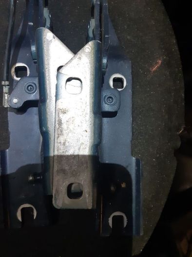 Bmw 5 Series E60 Bonnet Hinges Pair 41.61-7008728  41.61-7008727
