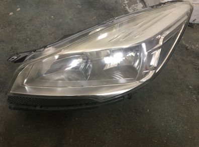 2016 ford kuga passenger side headlight