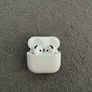 Airpods 4 Image 4
