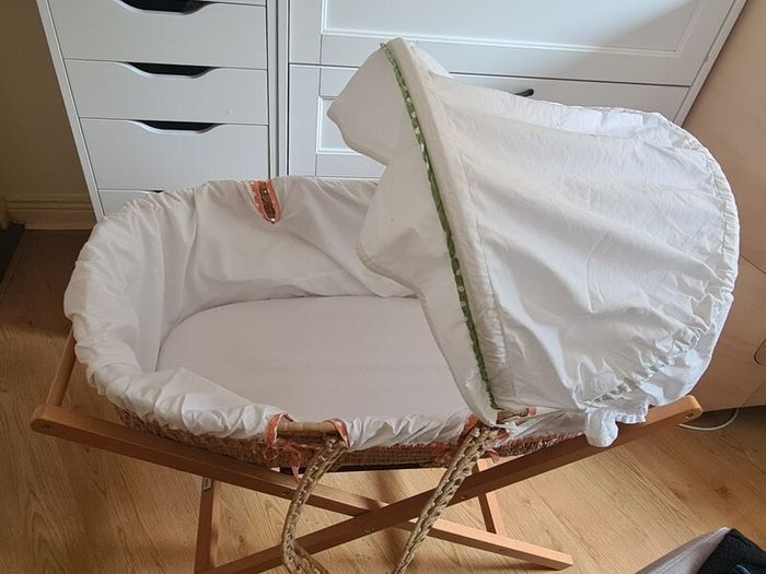 Mamas and Papas Moses Basket