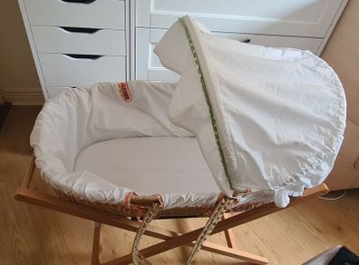 Mamas and Papas Moses Basket