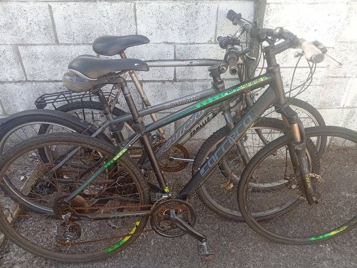 3 bikes for repair or parts