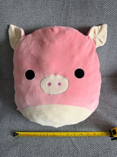 Piggy plush toy
