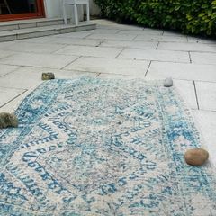 Free rug