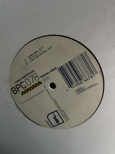 10e each Techno 12" vinyl