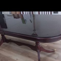 Rossmore Dining Table