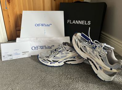 Off white runners