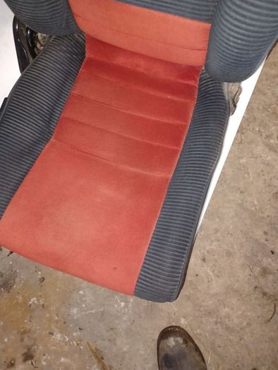 Toyota mr2 Mk1 seats.