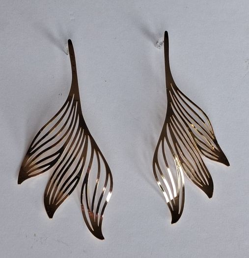 Gold Wavy Sculpted Fluid Leaf Earrings