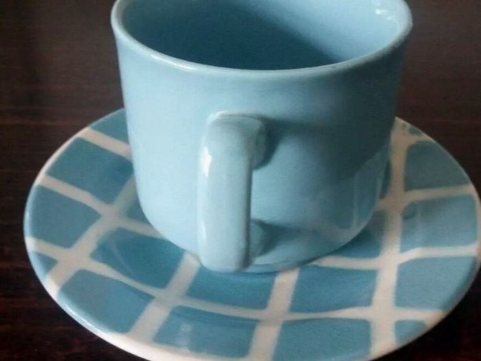 John Tams Vintage 1960's Cups, Checked Saucers and Side Plates ( 6 pieces altogether)
