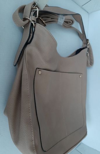 new bag and new scarf tag attacheed