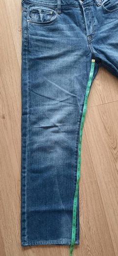 Paul Smith cotton denim jeans 34 waist and 28 leg in very good condition see last two photos for exact measurements FREE STANDARD POSTAGE INCLUDED