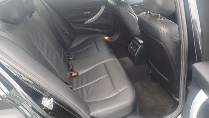 142 Bmw  320d M-sport