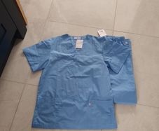 Healthcare scrubs  / uniforms