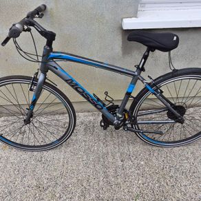 Mosso Legarda Men's Hybrid Bike