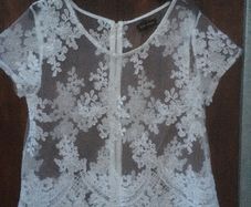Ladies Lace Top, Size 14, White