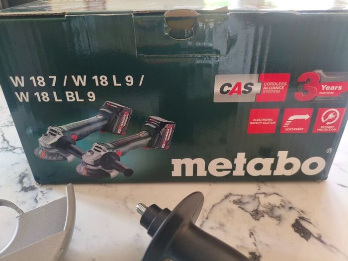 Angle grinder