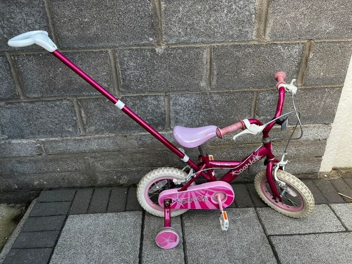 Apollo Sparkle little girls bike