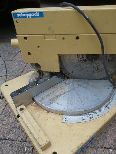 Saw cross  cut.