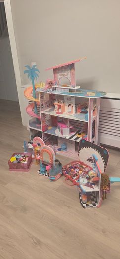 LOL doll house bundle