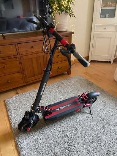 Scooter - Kugo Kirin M4