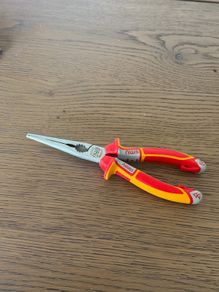NWS VDE long nose Pliers