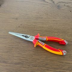NWS VDE long nose Pliers