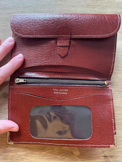 Vintage but unused tan leather purse made in Ireland