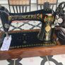 Antique singer 66K sewing machine Image 3