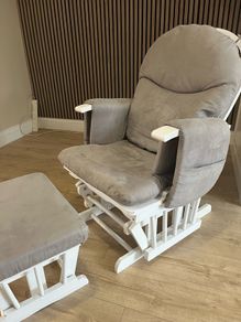 Nursing Chair