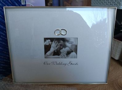 Guest signing frame