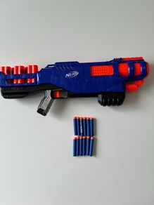 Nerf N Strike Elite Blaster + 12 Darts